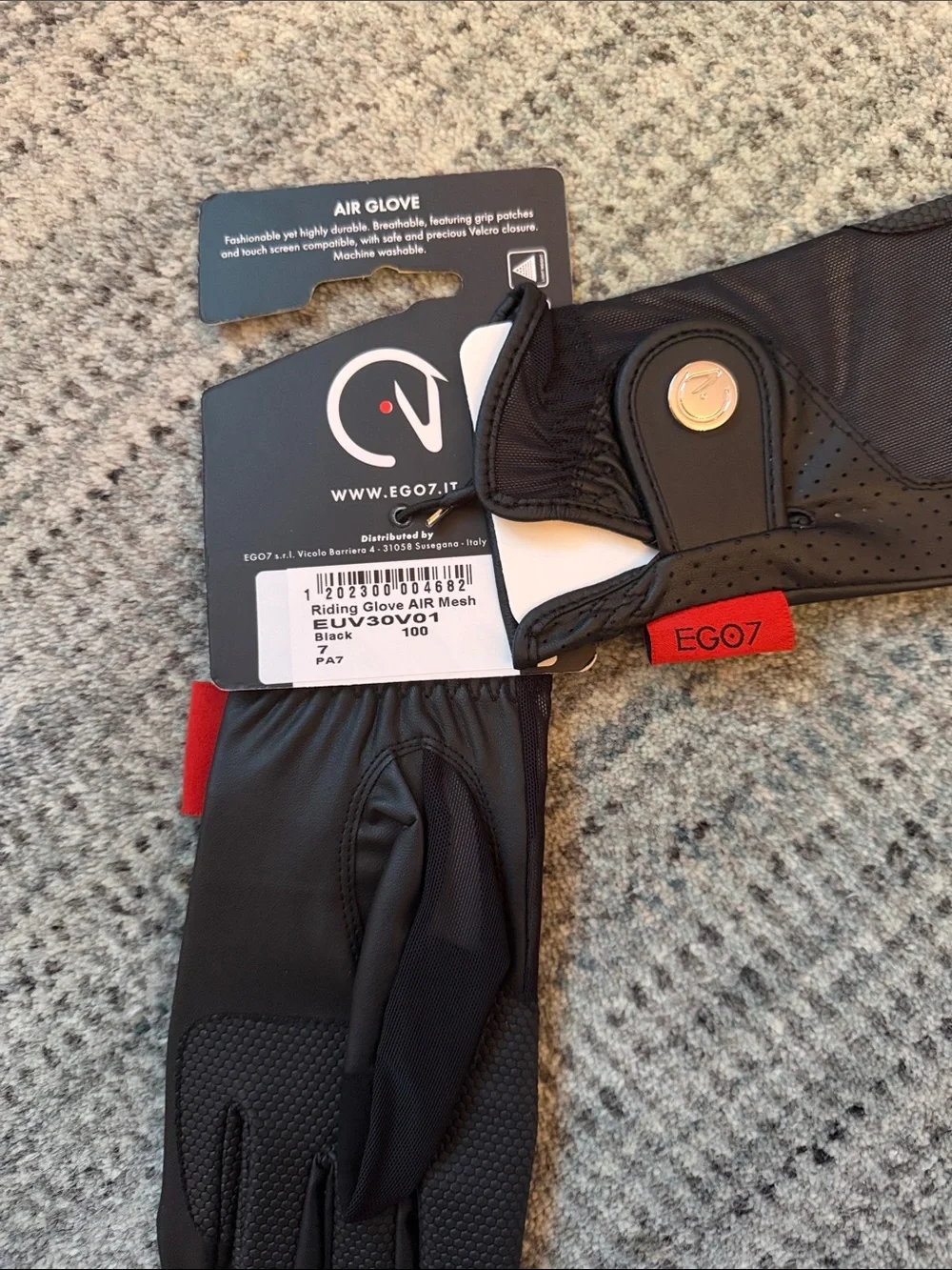 EGO7 Black Womans Air Riding Gloves with breathable mesh Size 7